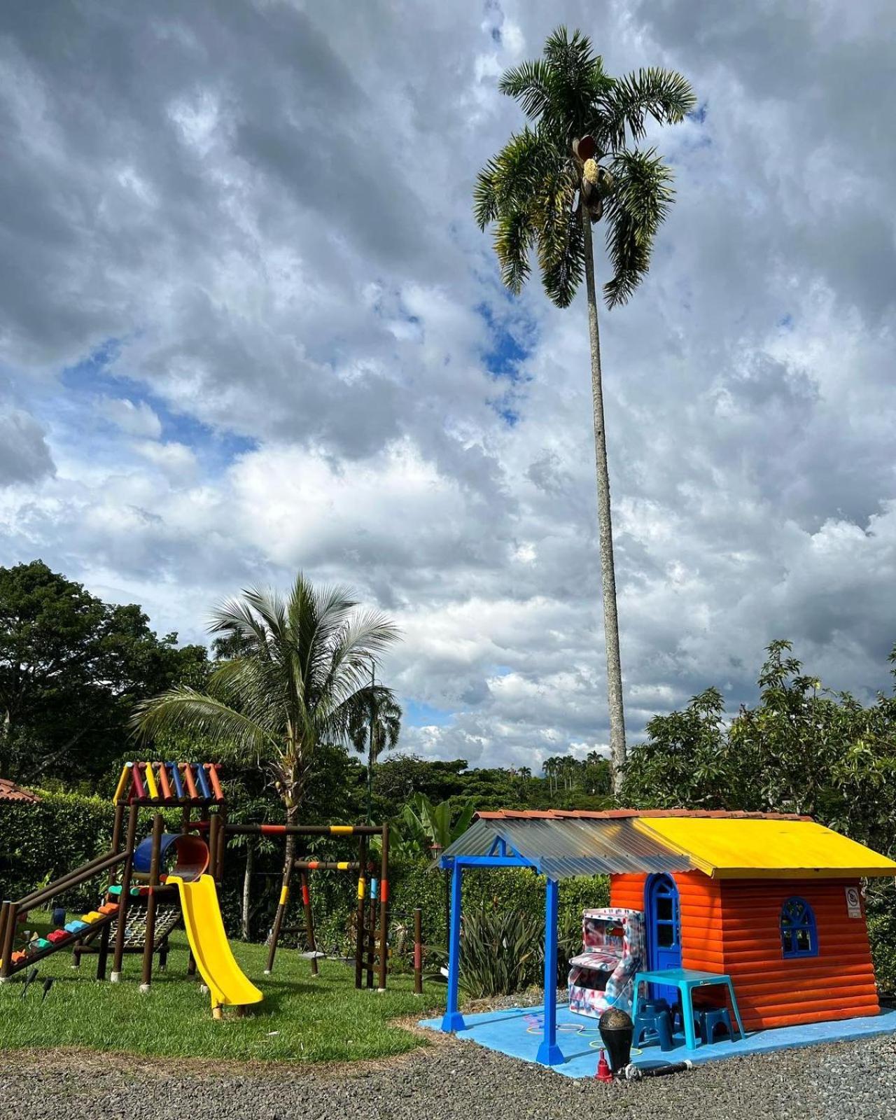 Casa Lemar Hotel Quimbaya Bagian luar foto