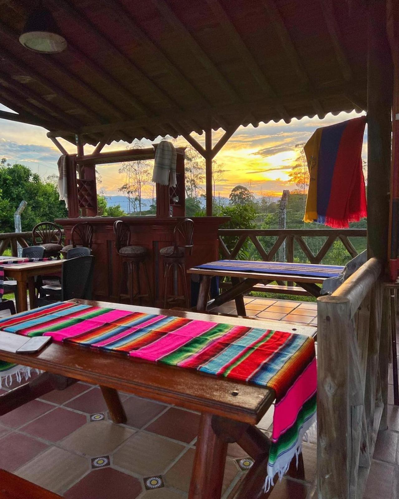 Casa Lemar Hotel Quimbaya Bagian luar foto